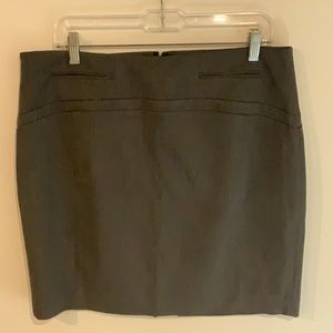 EXPRESS gray lined pencil skirt size 12